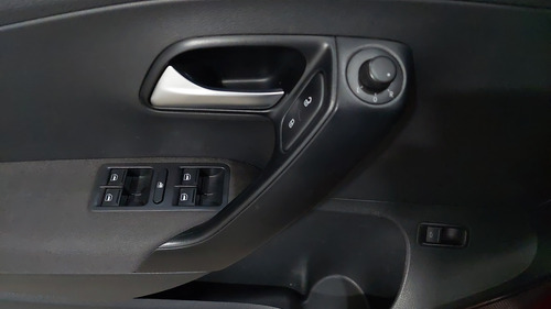 Volkswagen Vento 1.6 COMFORTLINE PLUS AUTO