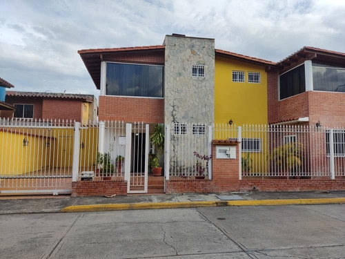 Imagen 1 de 12 de Town House Ubicado En La Urbanización  Antares Villa. Venta