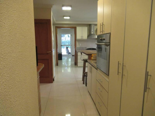 Imagen 8 de 15 de Ana Valencia Ventas