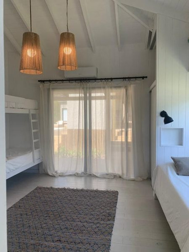 Imagen 12 de 15 de Casa En Alquiler Por Temporada De 5 Dormitorios En Pinar Del Faro