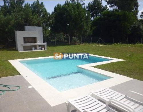 Imagen 4 de 4 de Chalet En Venta