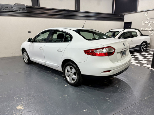 Renault Fluence 1.6 Confort Plus 110cv