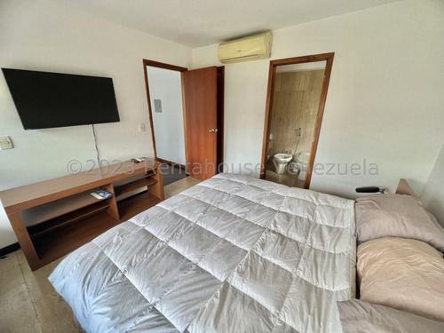 Imagen 11 de 21 de Apartamento En En Venta En Altamira #24-3727 Josmary Sanjuan