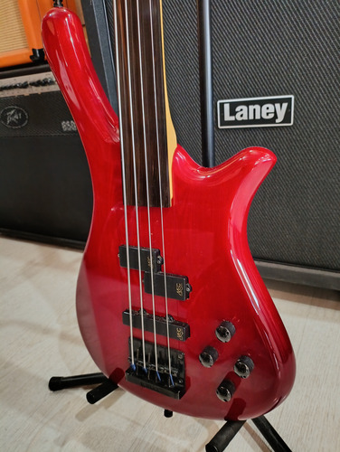Bajo Rockbass Activo Fretless Inmaculado Diestro Rojo Laqueado 4 (Usado)