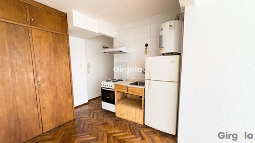 Venta Departamento Monoambiente Muy Luminoso En Recoleta