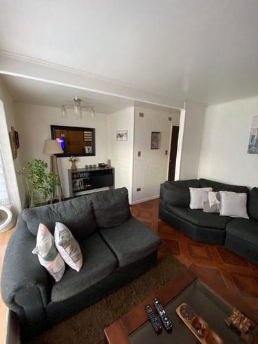 Excelente Y Remodelada Casa Ubicada En Sector Los Notros