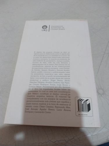 César Cansino Al Fondo Y A La Izquierda (Usado)