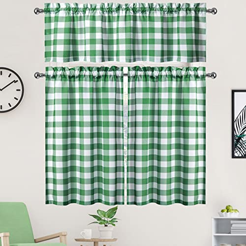 Cortinas De Un Verde Intenso Idealhouse, Cuadros De Cuadros