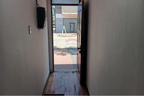 2 Bodegas En José Leyán, Talagante