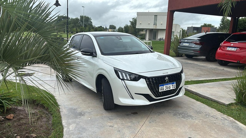 Peugeot 208 1.6 Feline Tiptronic