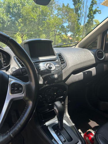 2016 Ford Fiesta 1.6l Titanium Powershift