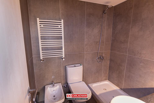 Departamento En Venta 3 Dormitorios Piso Exclusivo - Parrillero - Rosario