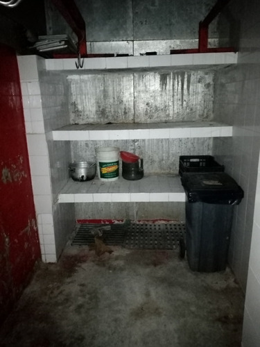 Imagen 14 de 23 de En Venta Local Comercial En Catia La Mar 0414 099 7777 / 0412 578 7777