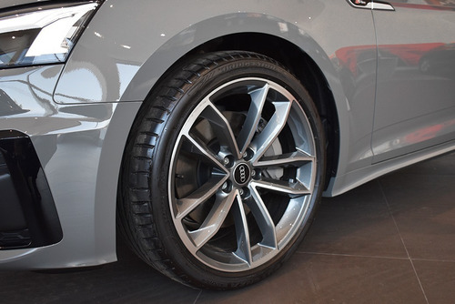 Imagen 2 de 13 de Audi A5 Coupe 45 Tfsi Quattro S Line