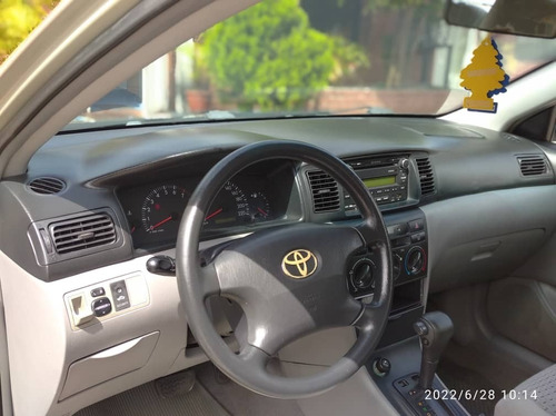 Imagen 7 de 12 de Toyota Corolla Xli Automatico