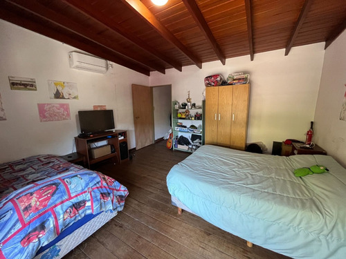 Imagen 17 de 19 de Venta Ph De Tres Dormitorios Y Patio. Tolosa
