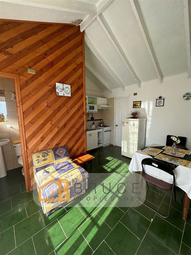 Complejo De Cabañas En Venta De 6 Dorm. En Niebla - Valdivia