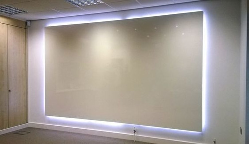Painel Lousa De Vidro Temperado Branca 120x70cm Com Led Cor Branco Liso