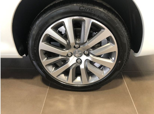 Peugeot 408 Allure Hdi - Avec Peugeot