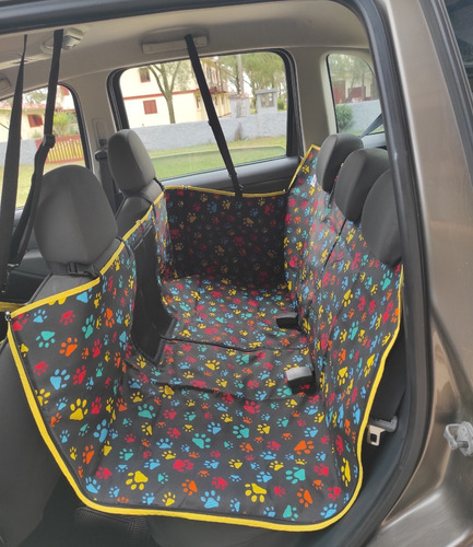 Imagem 2 de 10 de Capa Pet Carro - Banco Inteiro Ou Metade - Várias Estampas