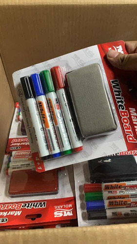 Imagen 2 de 4 de Pintarron 60x120 Blanco No Se Mancha Remató