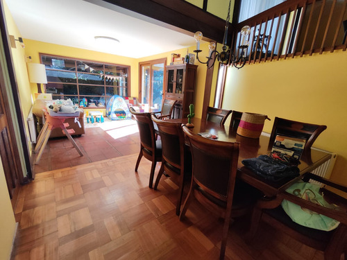 Venta De Amplia Casa En Providencia 6d5b3e