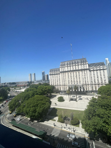 Oficina De 700 M2 En Monserrat