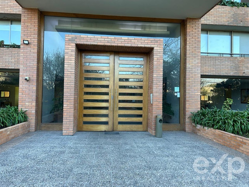 Departamento En Venta De 4 Dorm. En Las Condes
