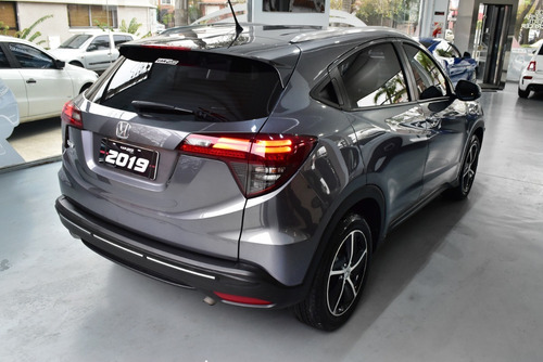 Imagen 10 de 25 de Honda Hr-v 1.8 Ex 2wd Cvt - Car Cash