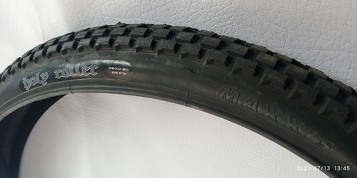 2 Llantas Mtb Maxxis Holy Roller 26*2.20/talón Convencional