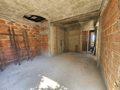 Departamento En Pozo En Venta