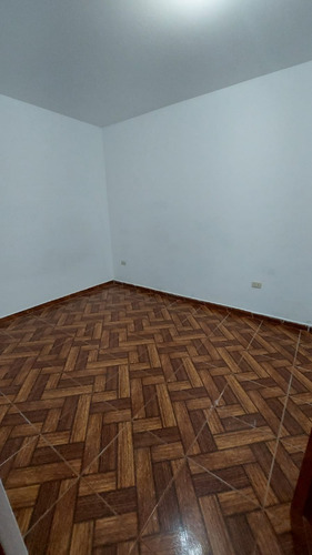 Imagen 10 de 13 de Alquiler Departamento 6 Ambientes Independientes Las Fresas Callao Dpto En Estado Renovado