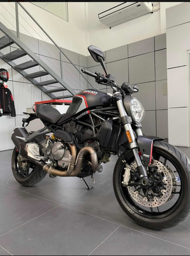 Ducati Mouster 821 Stealth