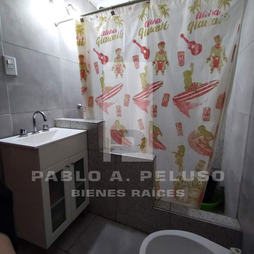 Quinta Con Quincho Y Piscina, Casa 4 Ambientes Y Casa De Caseros. Pontevedra, Merlo. Zona Oeste. Buenos Aires