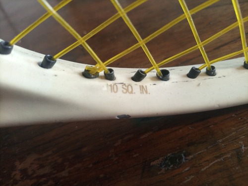 Raqueta Nilon Amarillo Wilson Hammer 6.2 (Usado)