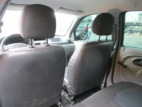 Renault Clio Style 1200cc Mt Aa
