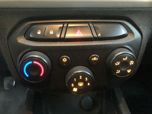 Imagem 12 de 14 de Chevrolet Prisma Joy 1.0 Flex