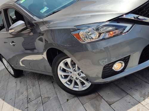 Imagen 14 de 15 de Nissan Sentra Advance 2019 Electrico Factura Agencia Un Dueñ