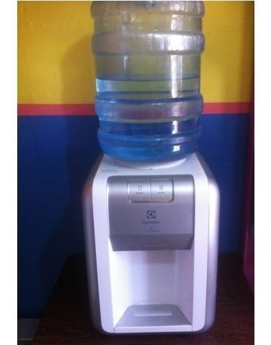 Dispensador De Agua Electrolux 