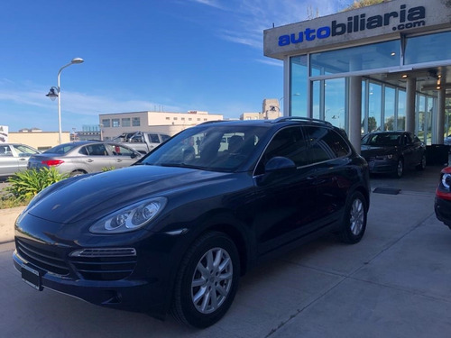 Porsche Cayenne - 2013