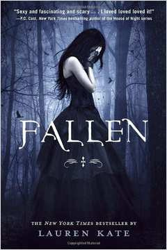 Livro Fallen - Lauren Kate [2012]