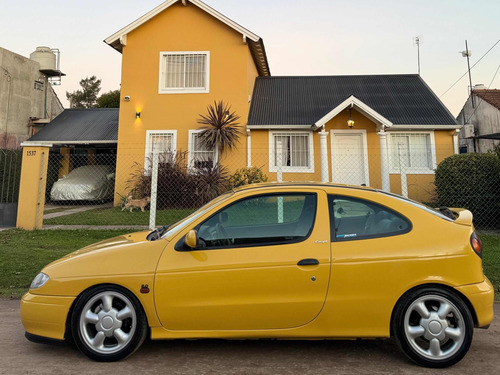 Renault Megane coupe f3r 2.0
