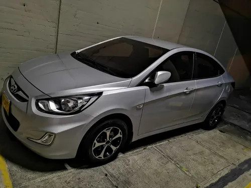 Hyundai Accent 1.6l 5 p