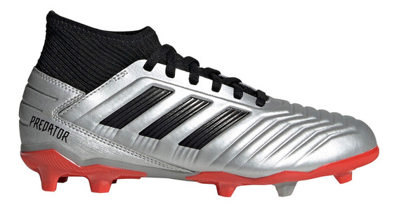 botin adidas predator