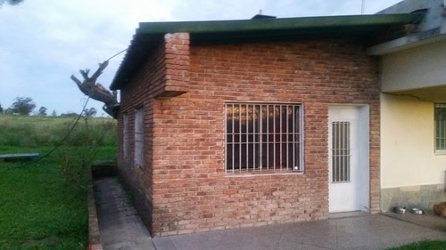 Amplio Padrón Sub Urbano En Zona Estratégica De Las Piedras