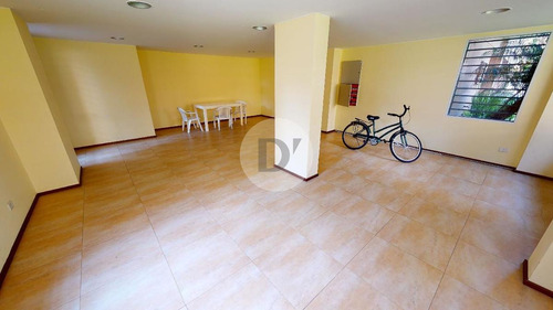 Imagen 30 de 30 de Muy Lindo Semipiso, En Edificio Laguzzi, A Metros Del Centro Comercial, Con Cochera.