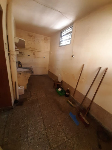 Casa En Venta En Liniers