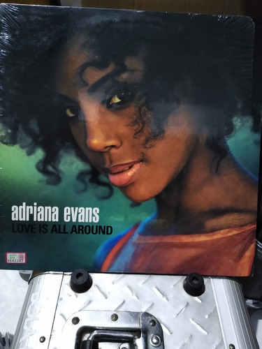 Adriana Evans - Love Is All Around (single)