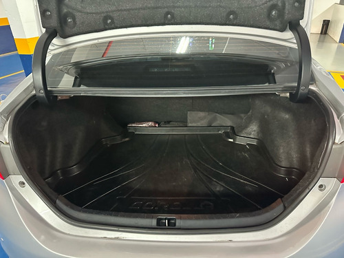 Toyota Corolla 2.0 16v Xei Flex Multi-drive S 4p