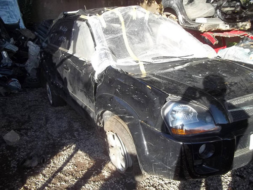 Imagem 2 de 4 de Hyundai Tucson Sucata Peças Motor Caixa Câmbio Porta